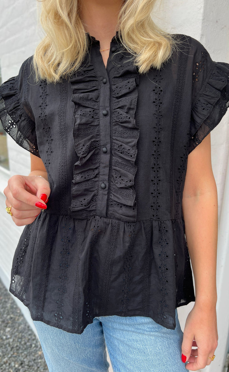Say INA Copenhagen Top - Freya - Black Broderie Anglaise