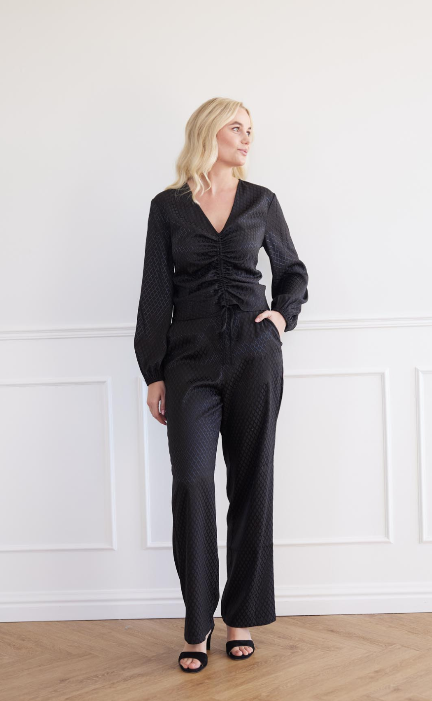 A-View Bukser - Enitta - Black