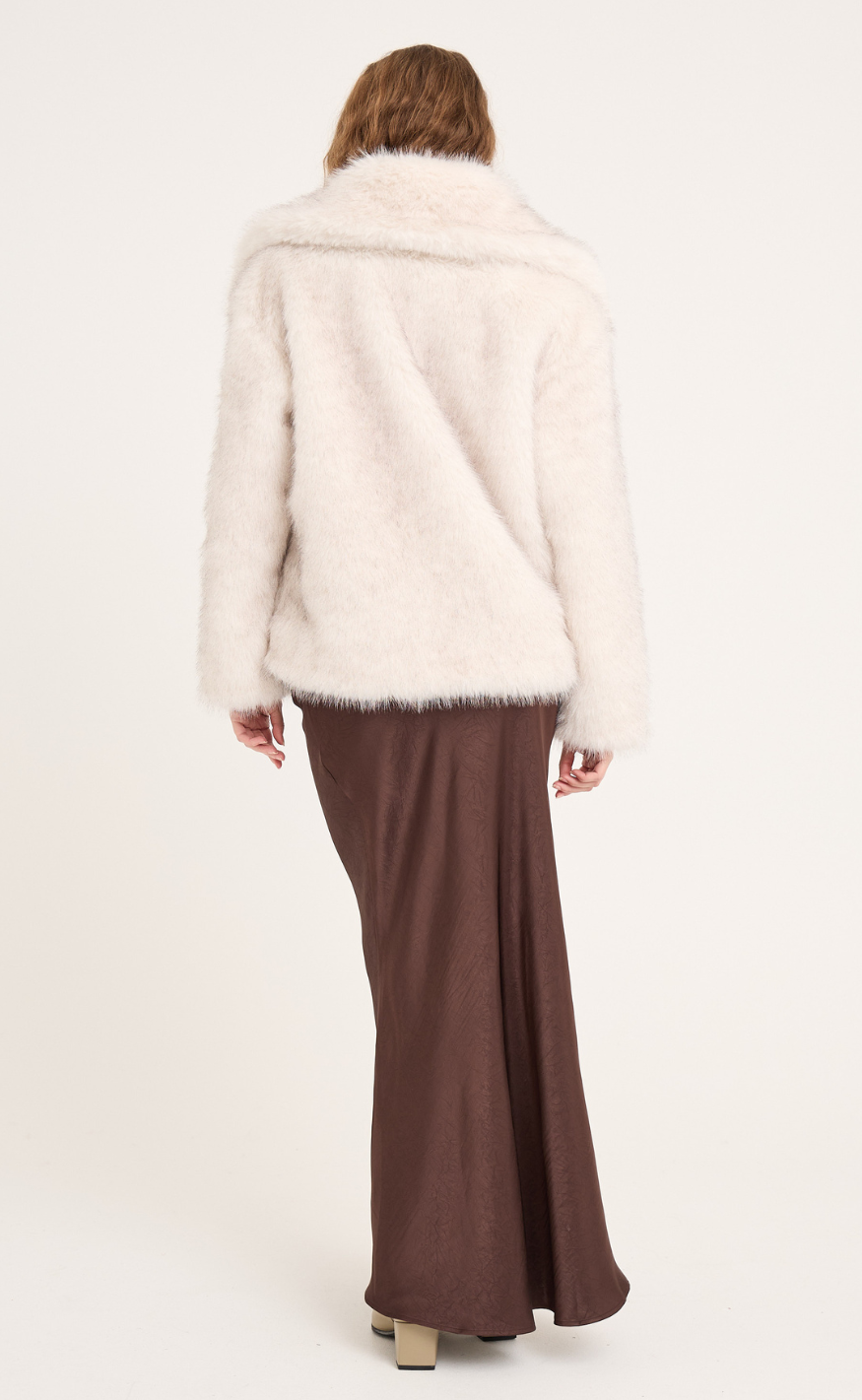 A-View Jakke - Fur - White/Black