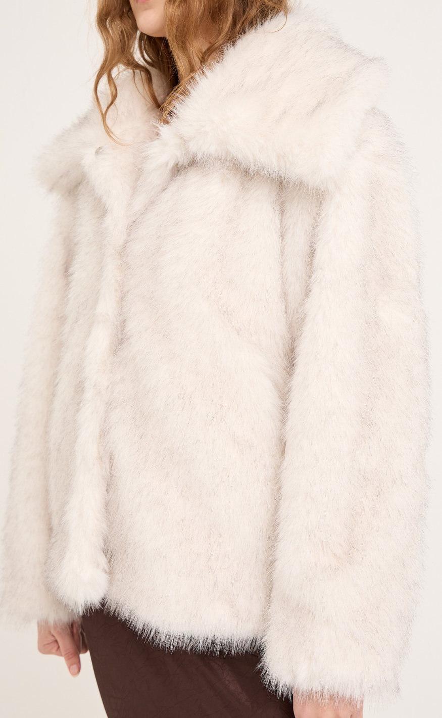 A-View Jakke - Fur - White/Black