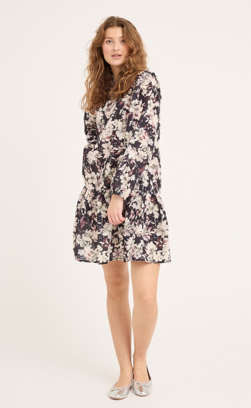 A-View Kjole - Grete - Black/ Off White