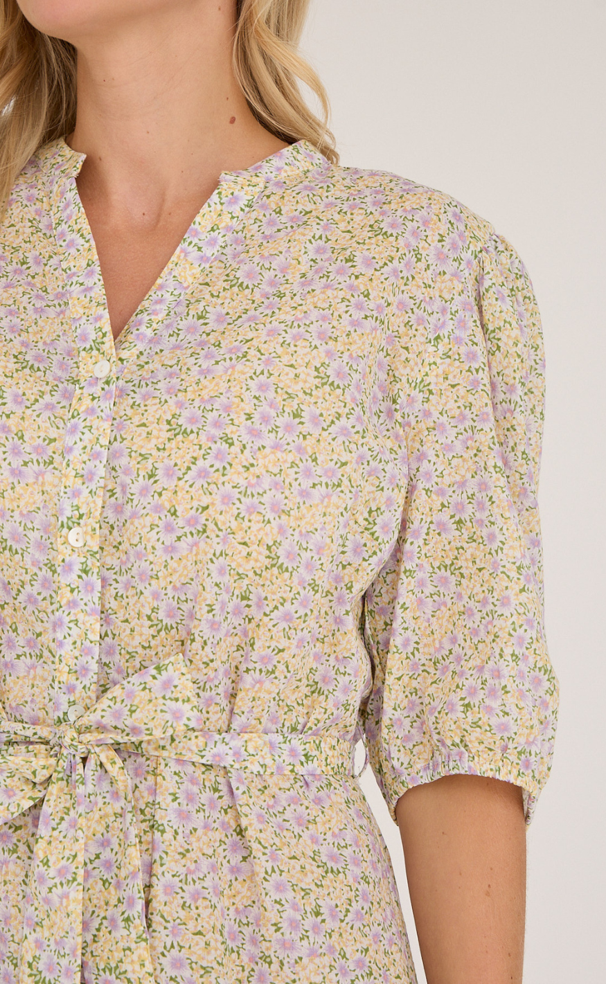 A-View Kjole - Kate V-neck - Lilac/Yellow