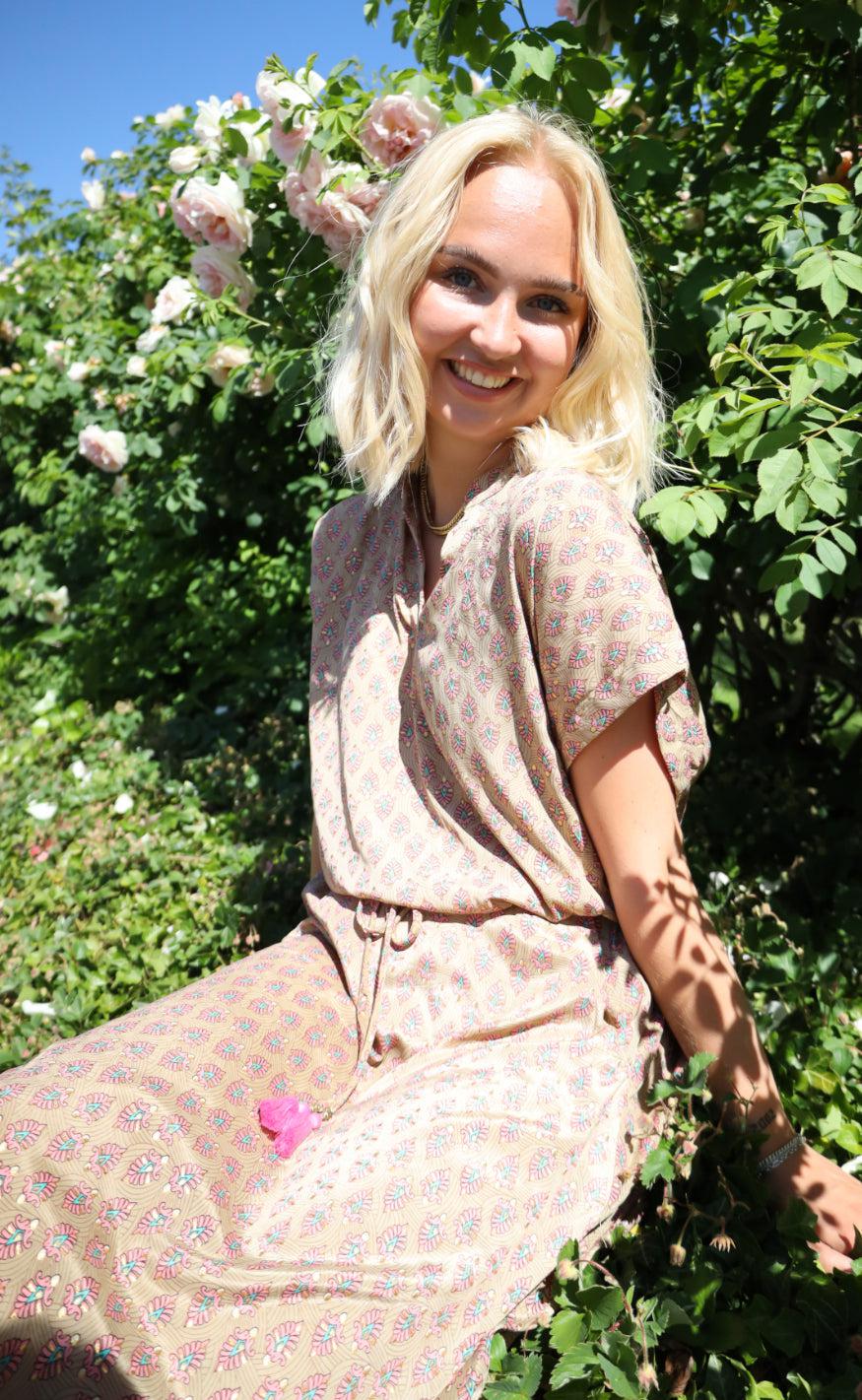 Black Colour Top - Luna Andrea - Savannah Latte