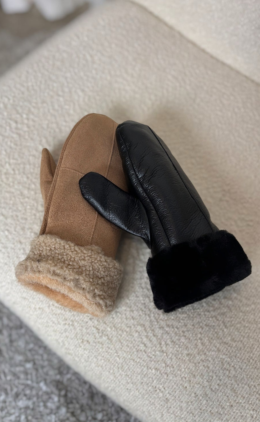 Black Colour Vanter - Tian - Black