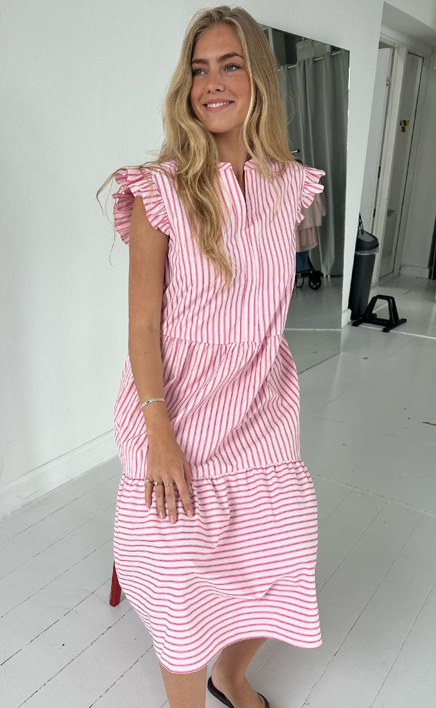 Continue Kjole - Bea Long - Pink Stripe
