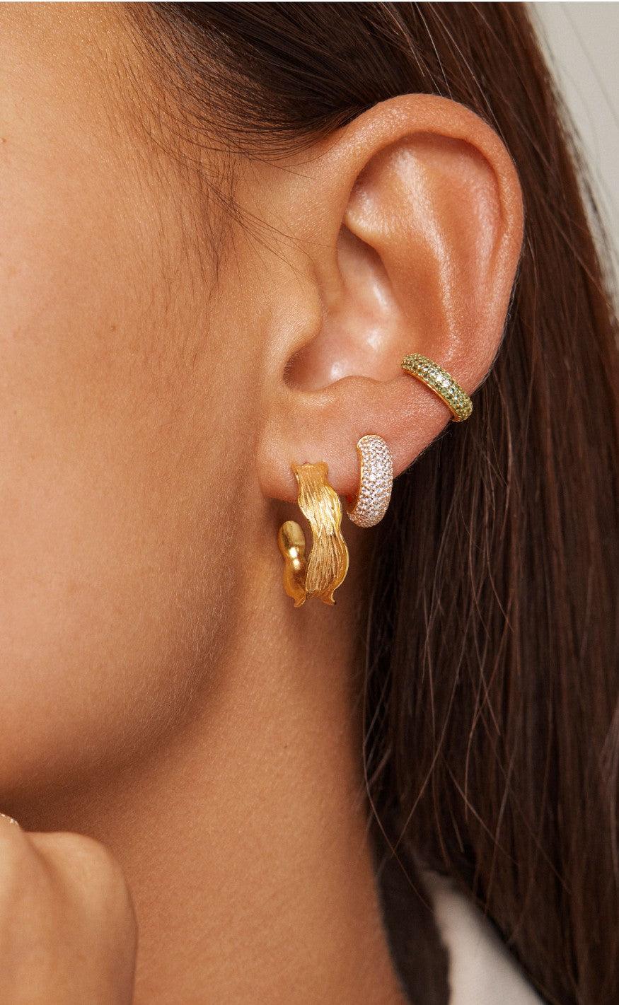 ENAMEL Copenhagen Øreringe - Hoops - Ane Small - Gold Colour
