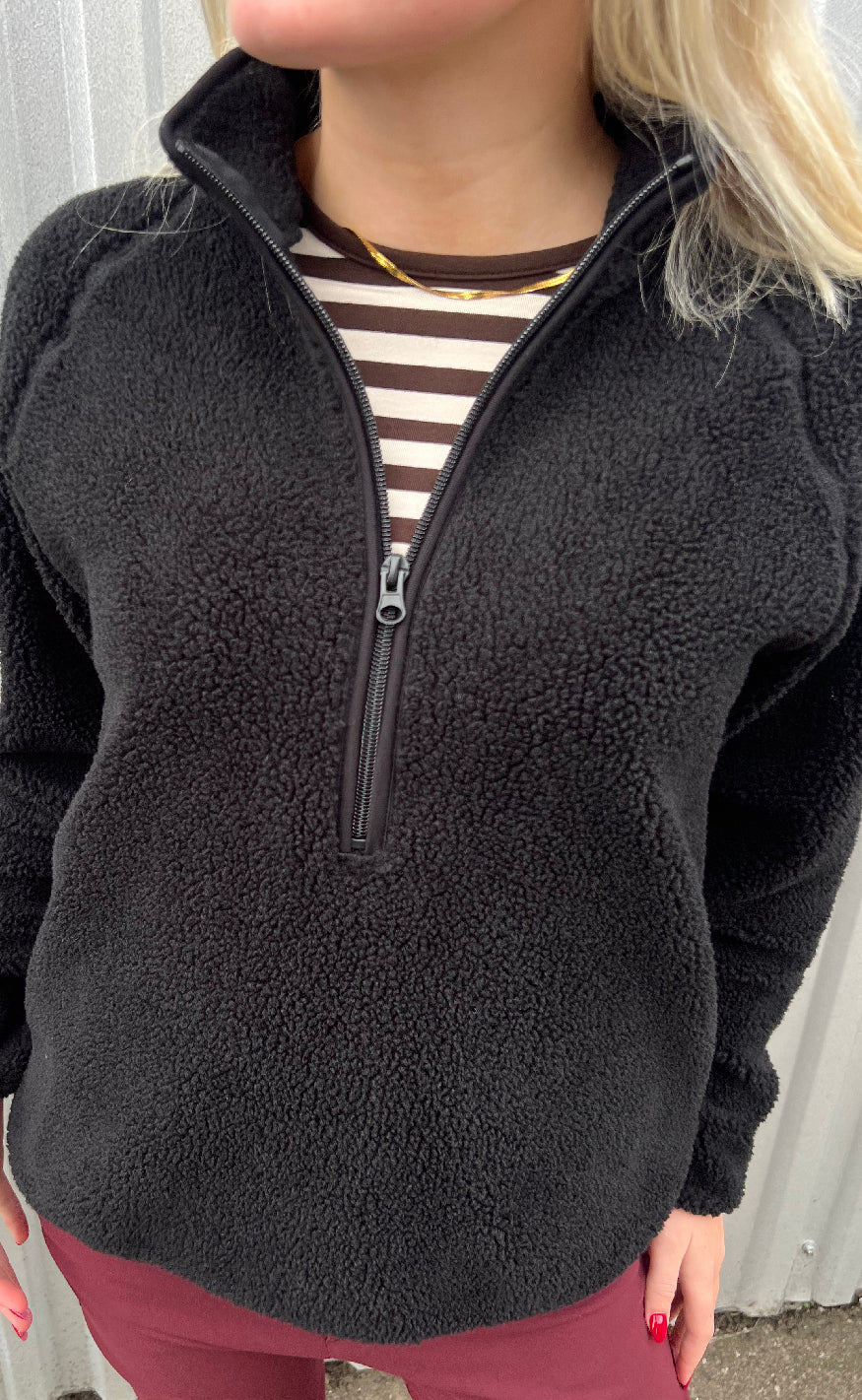 Freequent Pullover - Teddy Zip - Black