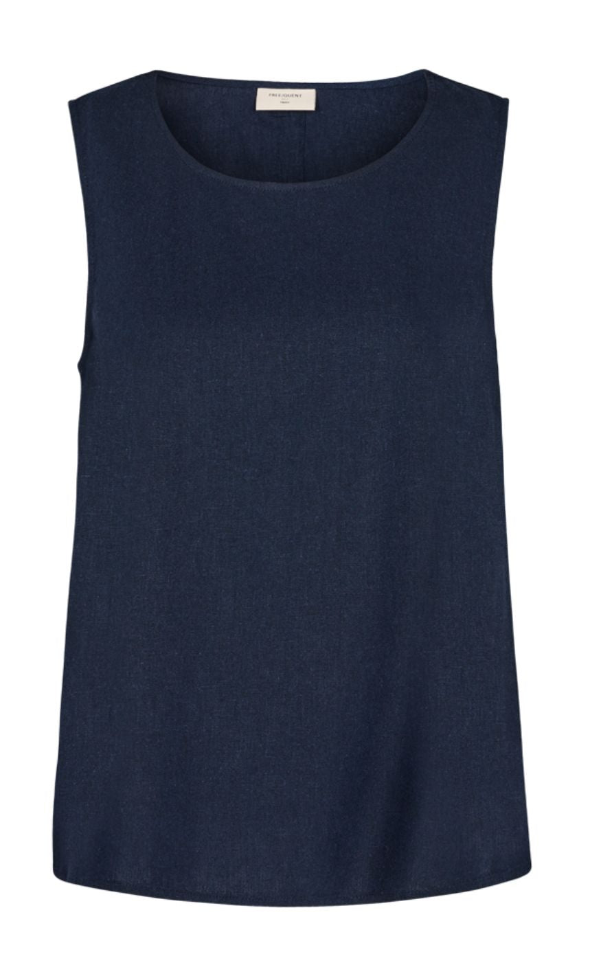 Freequent Top - Lava Button Back - Navy Blazer