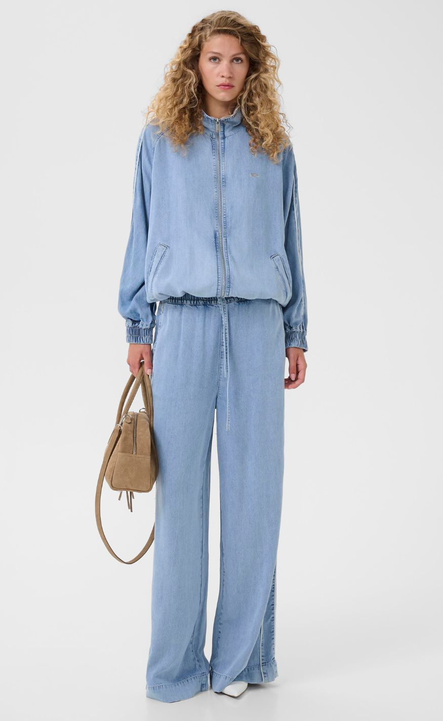 Gestuz Jakke - Sea - Mid Denim Blue