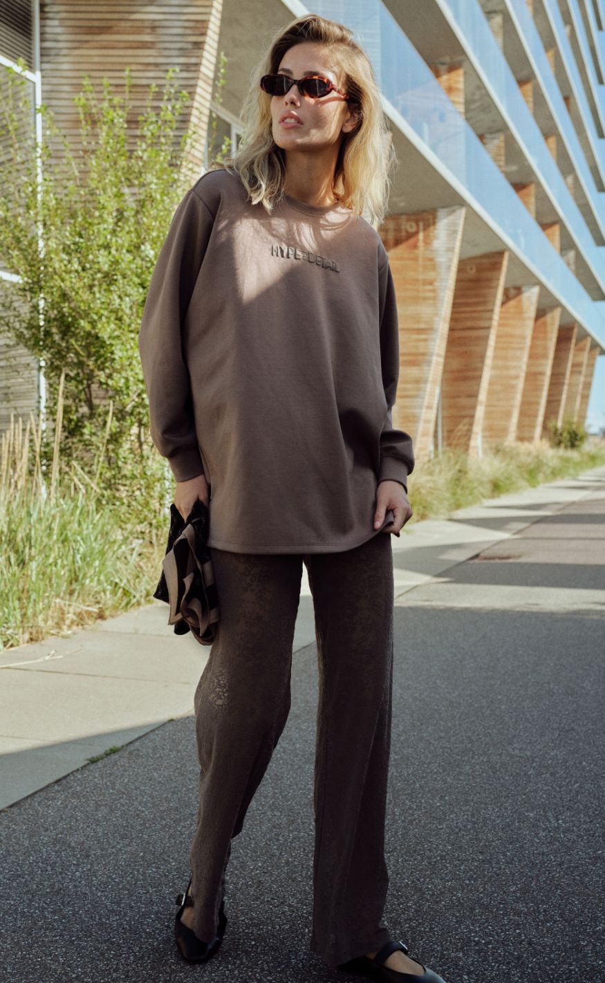 Hype The Detail Sweatshirt - 550-14 - Brown