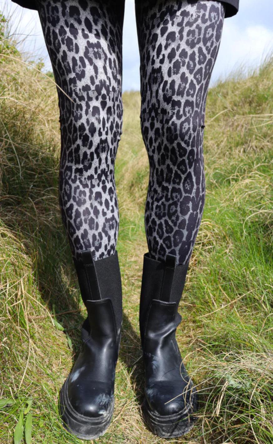 Liberte Leggings - Lotus - Grey Black Leo