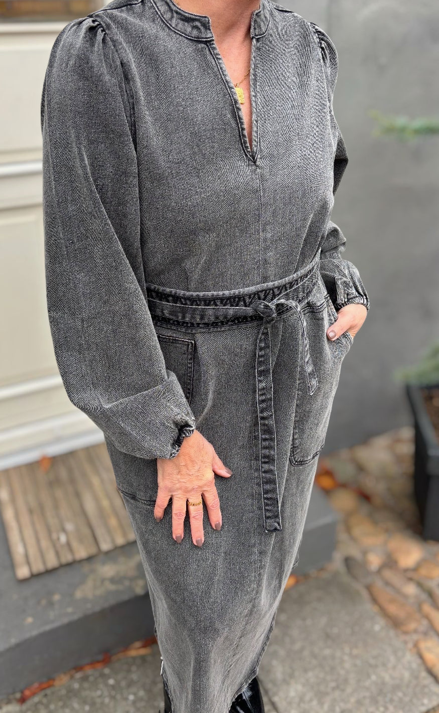 Lollys Laundry Kjole - Paris LL Midi - Washed Black