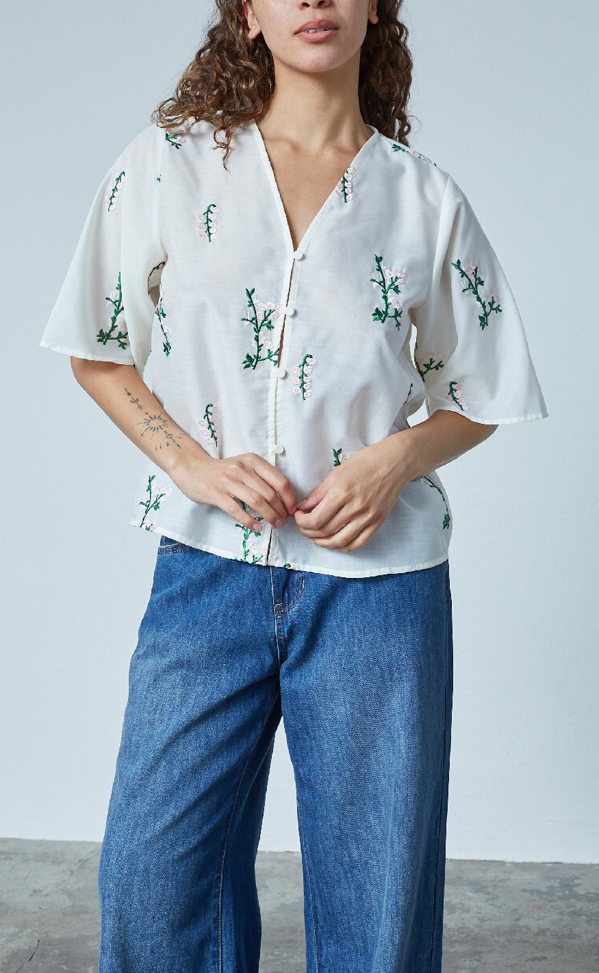 Love & Divine Bluse - Love1375-1 - Cream/Flower