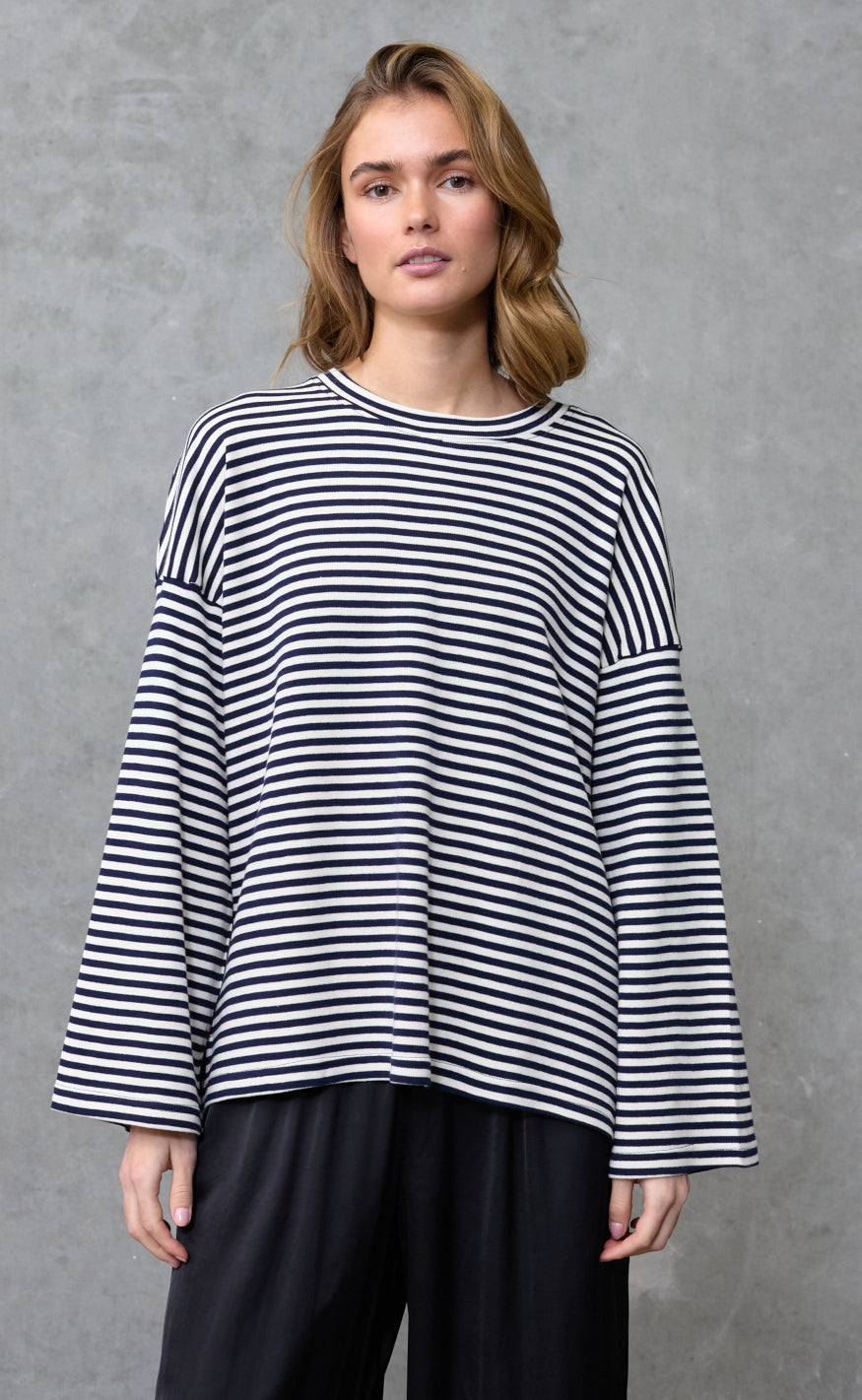 Love & Divine Bluse - Love1505 - Cream/Navy