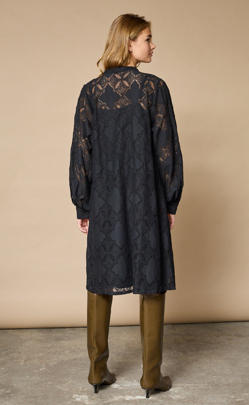 Love & Divine Kjole - Love1453 - Black