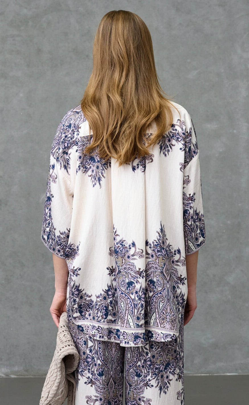Love & Divine Skjorte - Love971-17 - Champagne Paisley