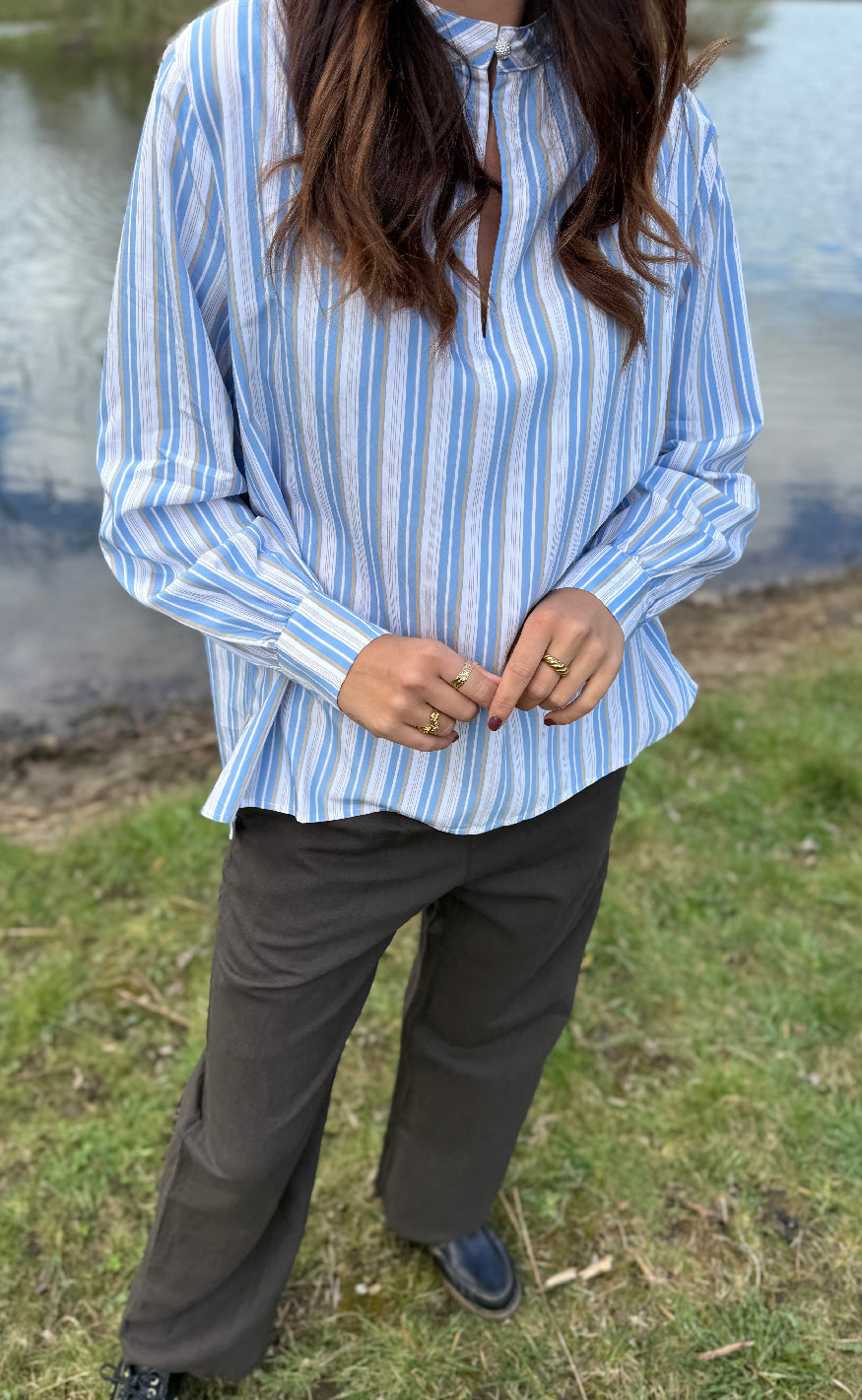 Luxzuz Bluse - Christella - Brunnera Blue