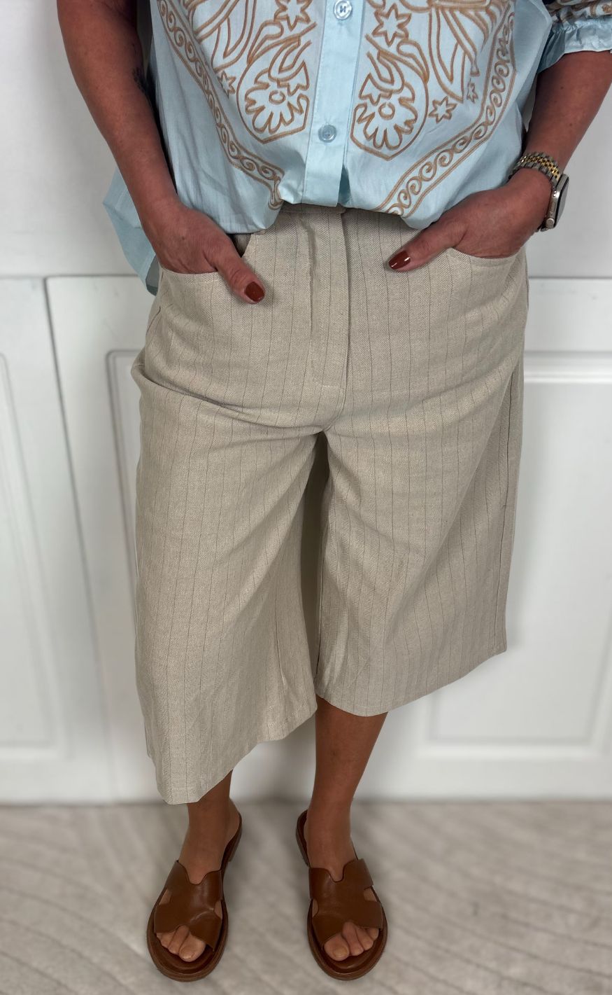 Marta Du Chateau Shorts - Adrielle - Beige Stripe