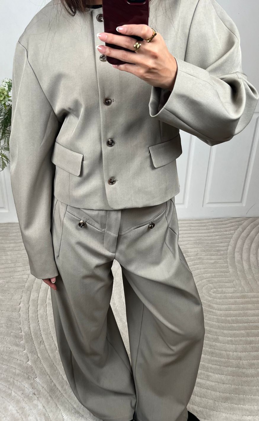 Neo Noir Blazer - Aranti Structure Curve - Warm Grey