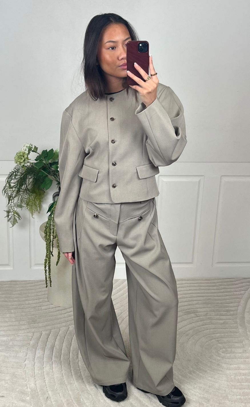 Neo Noir Blazer - Aranti Structure Curve - Warm Grey