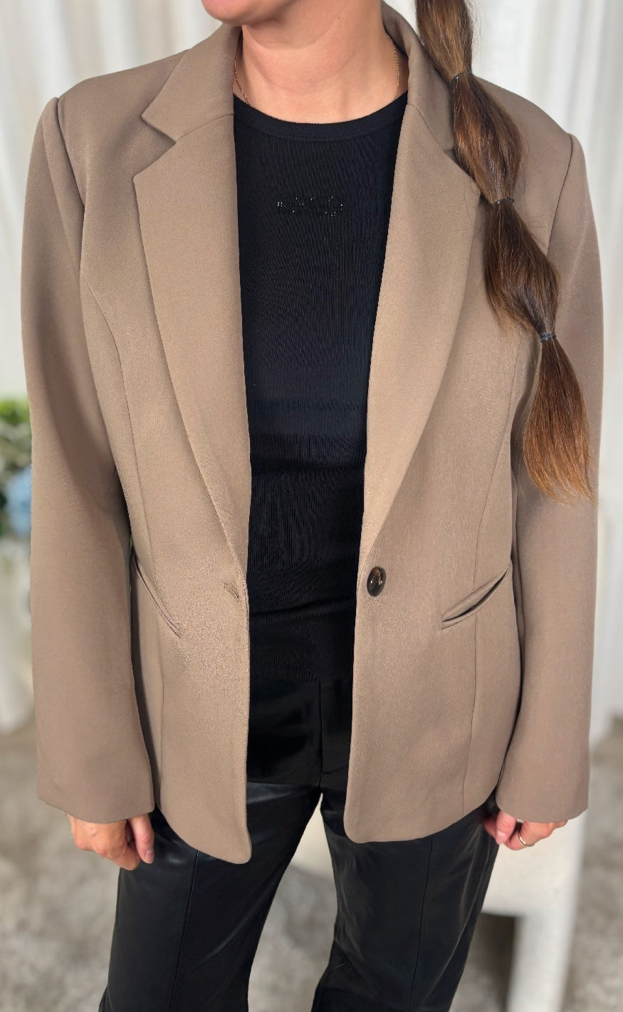 Neo Noir Blazer - Francine - Dusty Brown