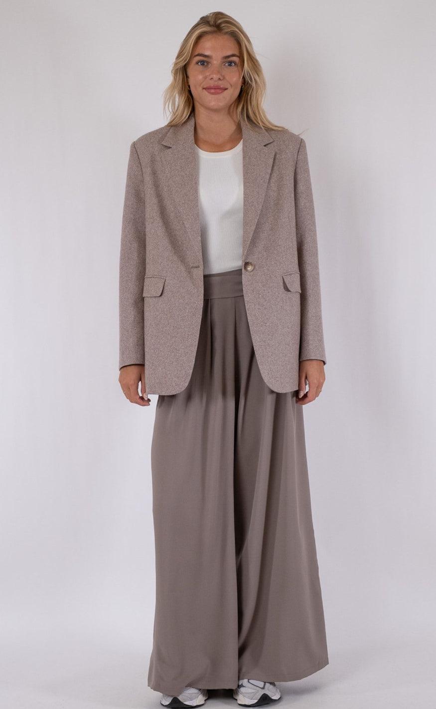 Neo Noir Blazer - Gaby Structure - Sand Melange