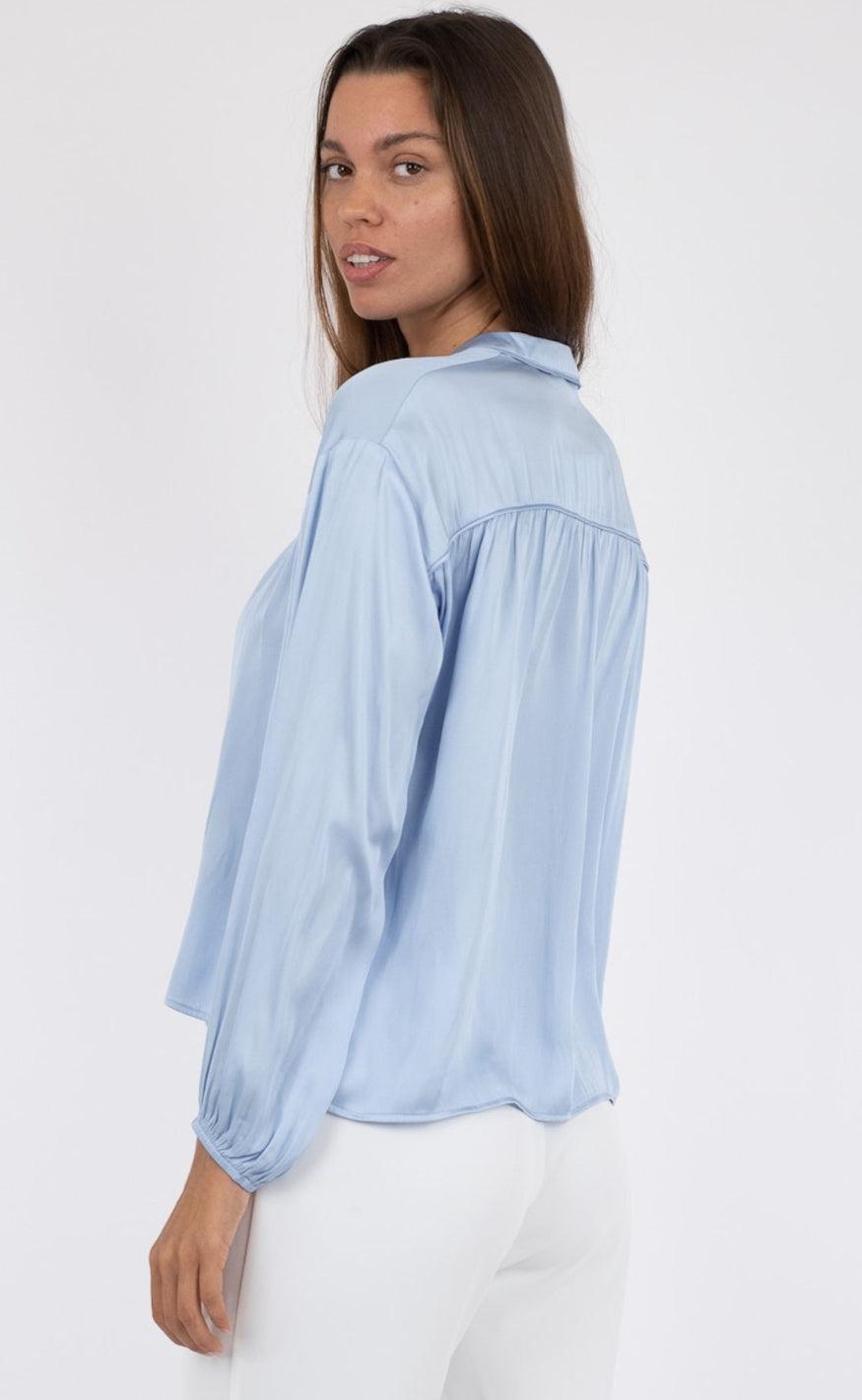 Neo Noir Bluse - Binnet - Light Blue
