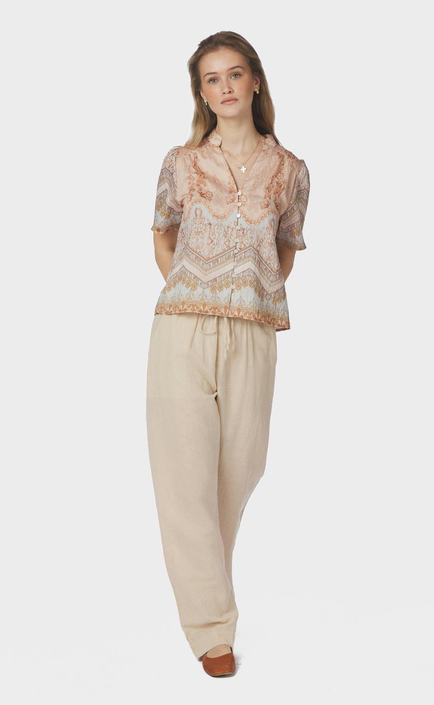 Neo Noir Bluse - Torana Flower Border - Flower Peach