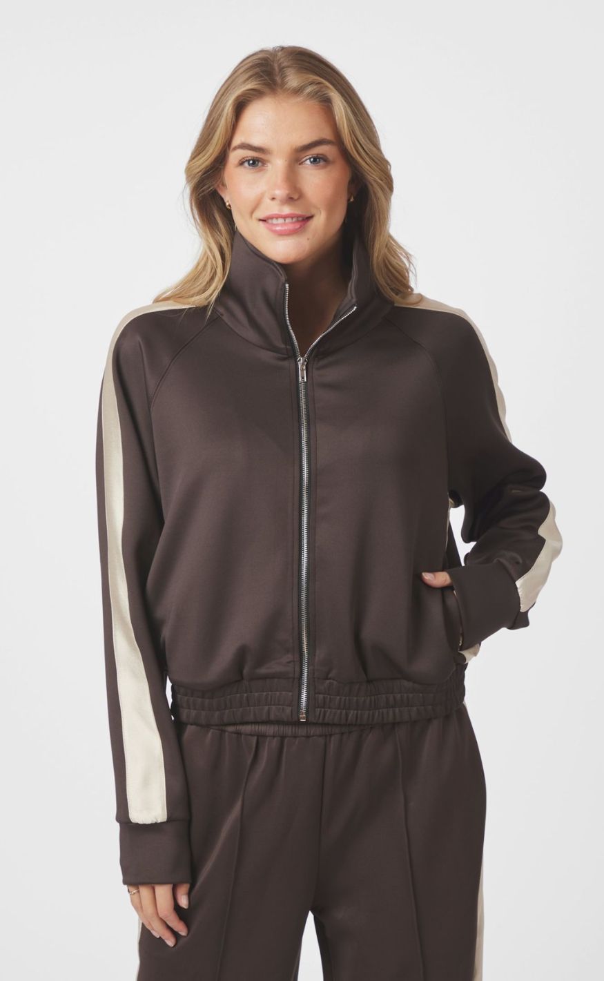 Neo Noir Bluse - Vera Track Suit - Dark brown