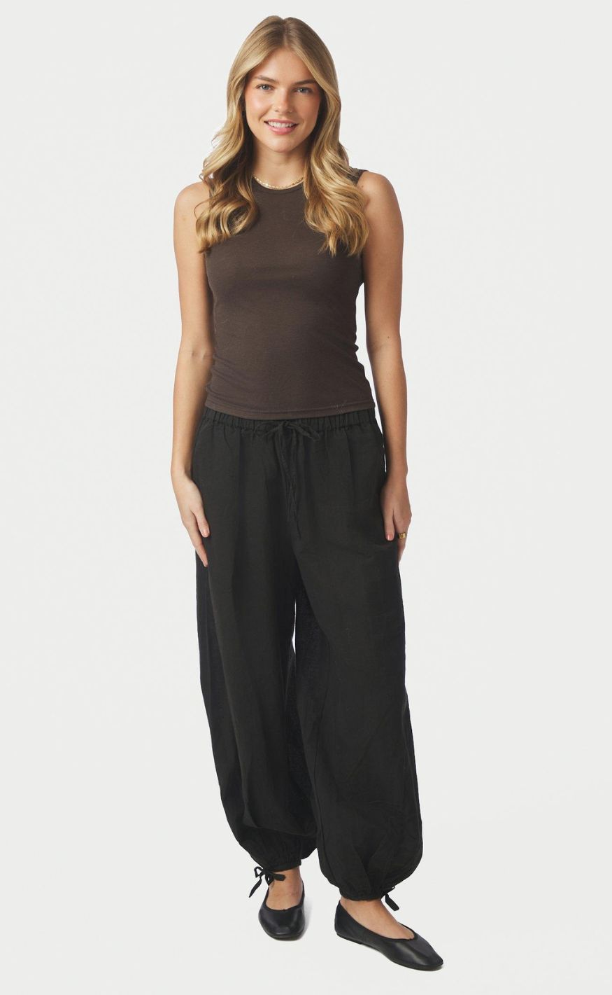 Neo Noir Bukser - Roxane Balloon Linen - Black