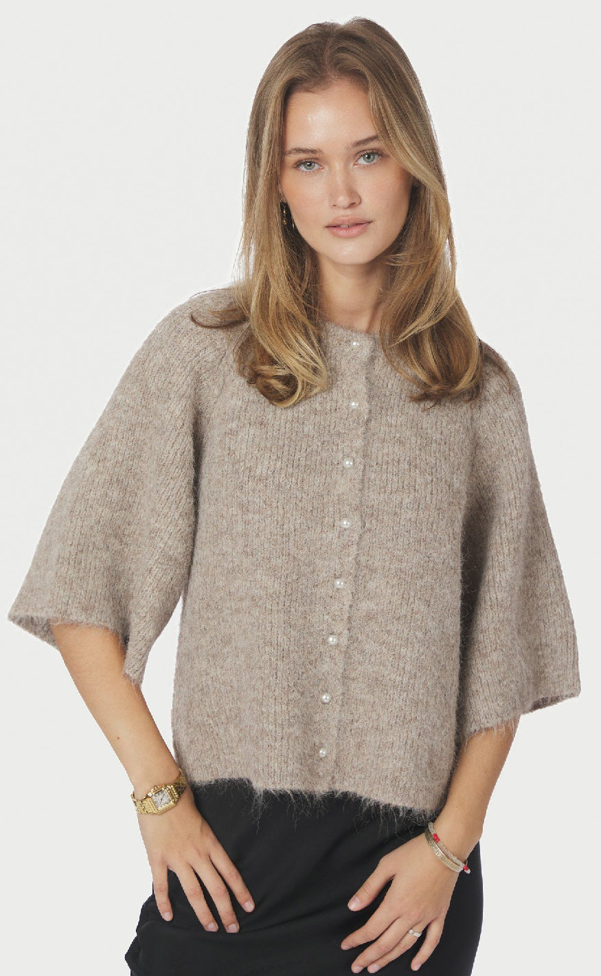 Neo Noir Cardigan - Amaya Fluffy - Beige Melange