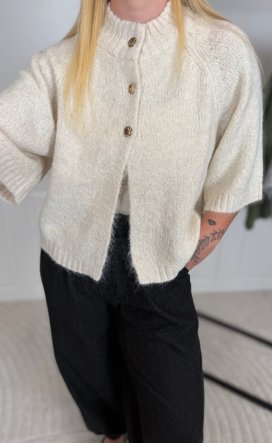 Neo Noir Cardigan - Benuta - Off White