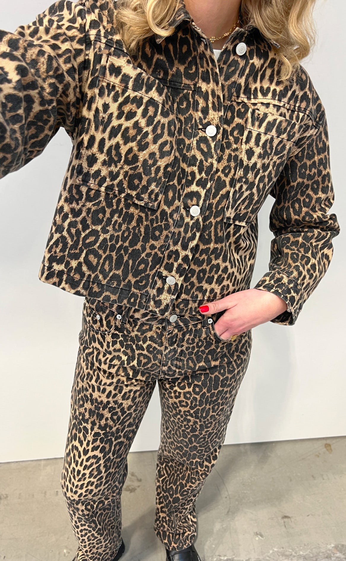 Neo Noir Jakke - Emilia - Leopard