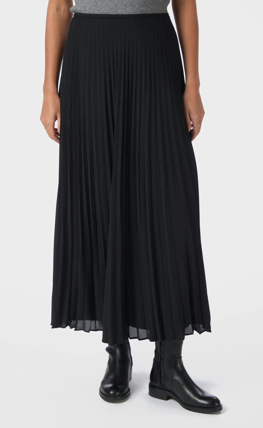 Neo Noir Nederdel - Boni Simple Plisse - Black