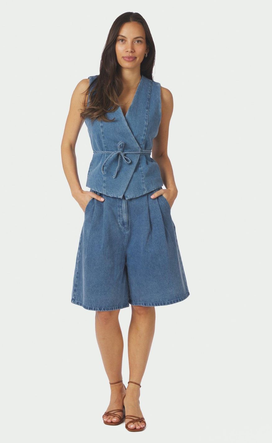 Neo Noir Shorts - Rosel - Blue
