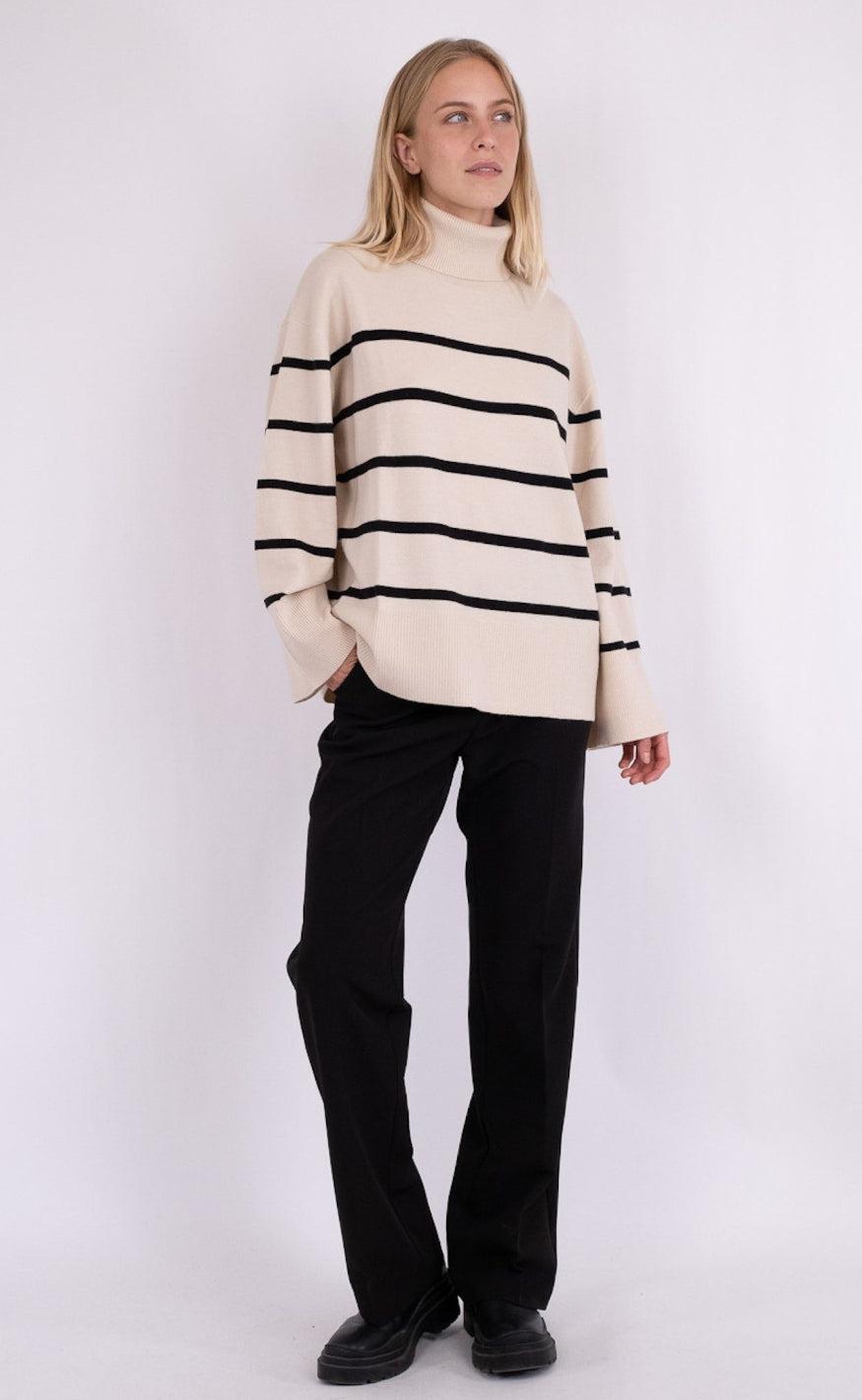 Neo Noir Strik - Ruby Stripe - Sand