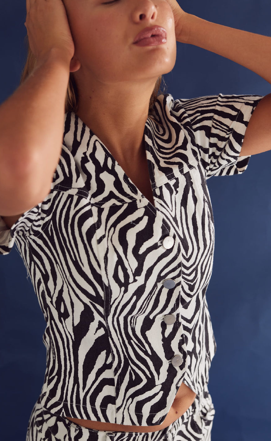 Noella Bluse - Stormina - Taleah Zebra Print