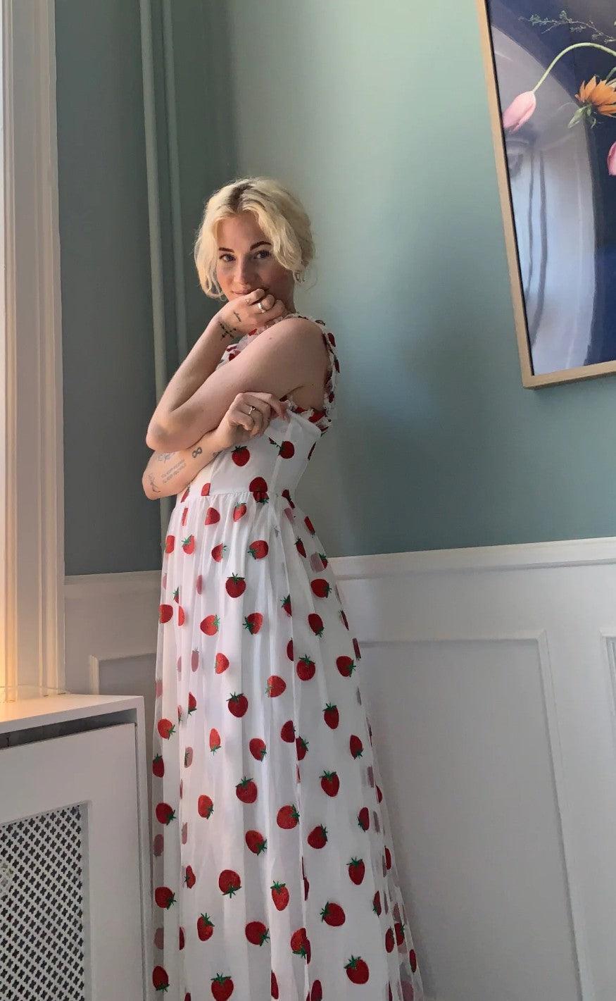 Noella Kjole - Berry Long - Red Mix