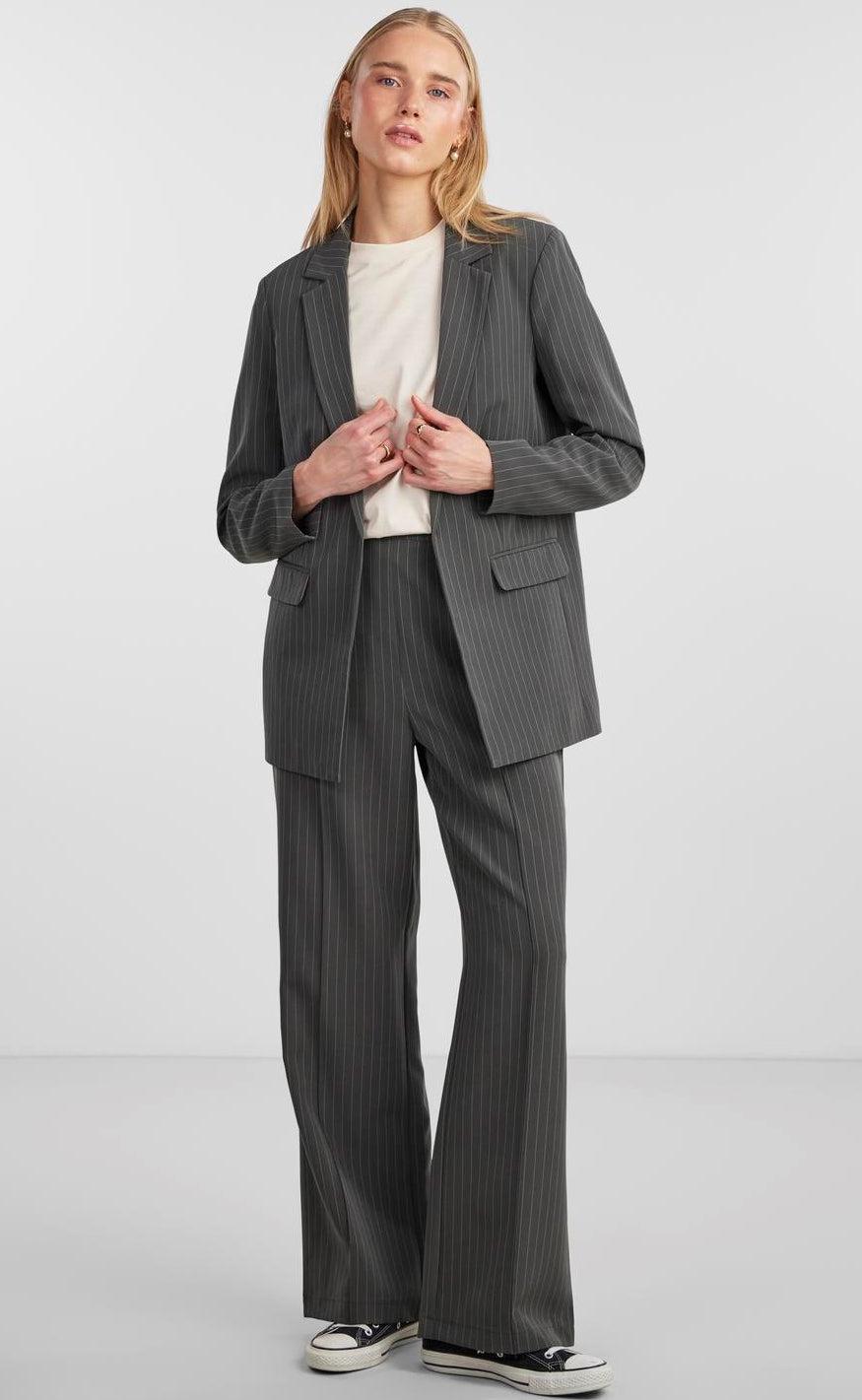 PIECES Blazer - Bossy - Magnet/Pinstripe