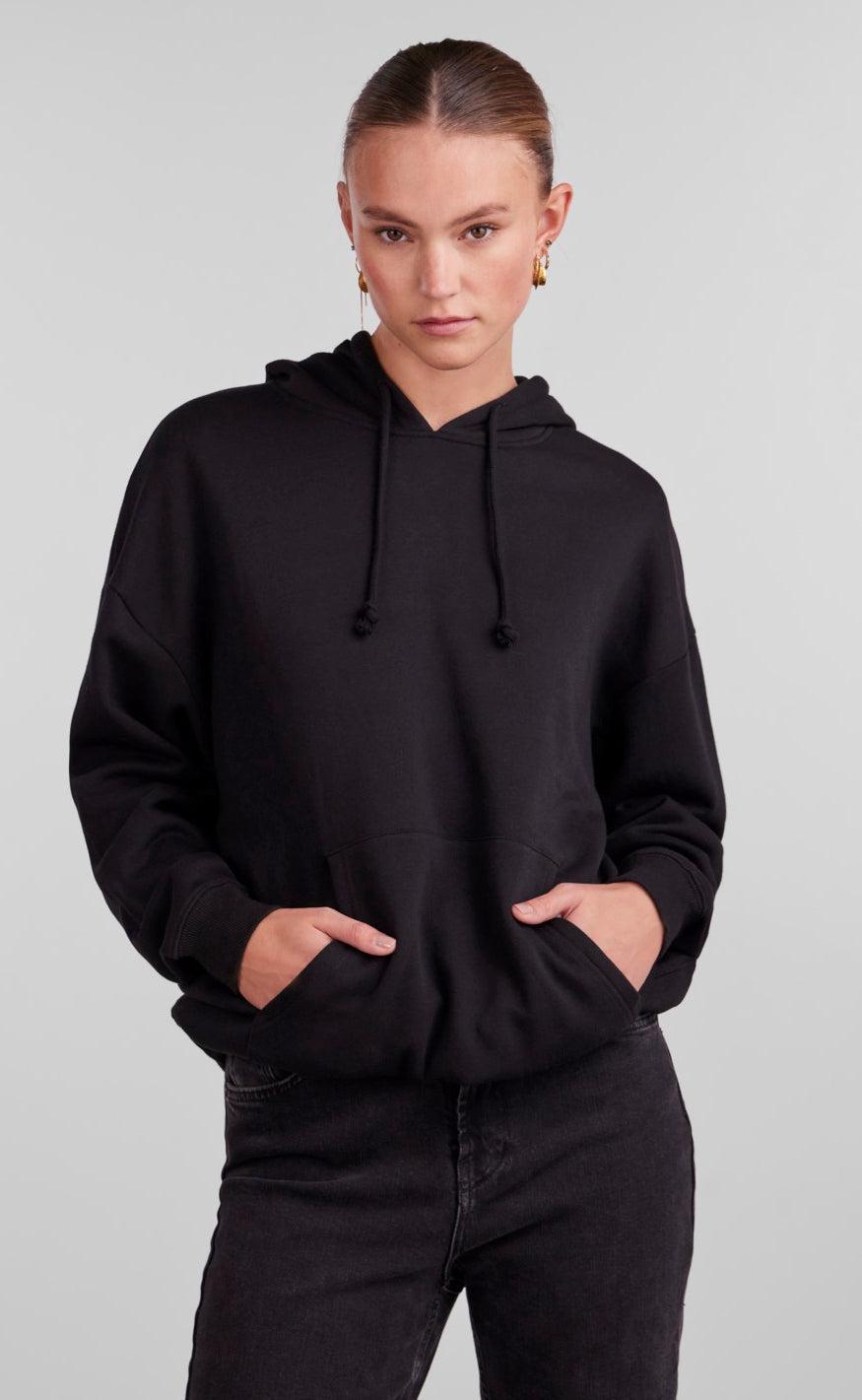 PIECES Hoodie - Chilli - Black