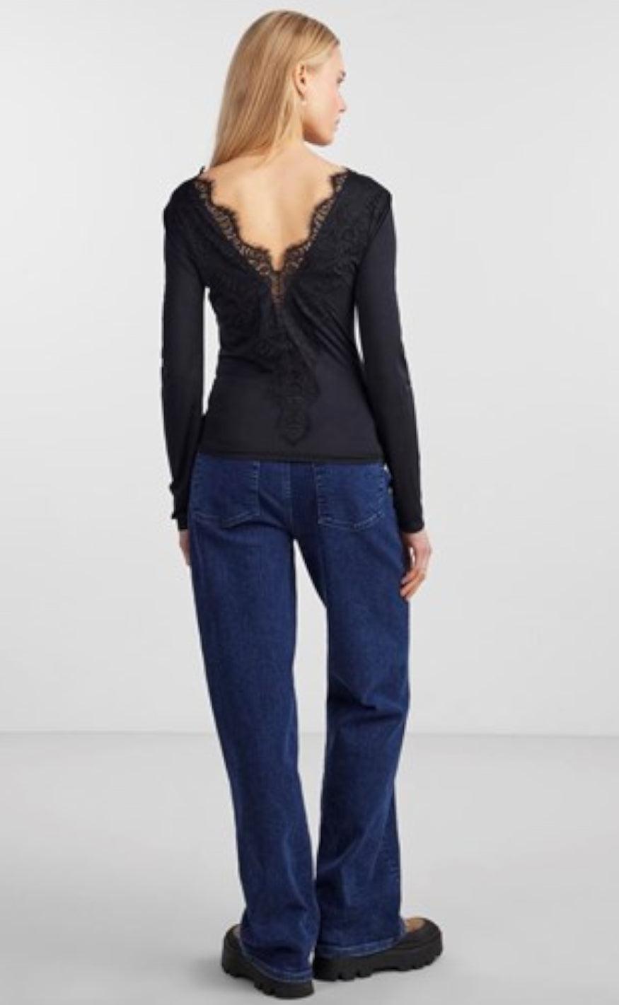 PIECES Top - Ilu - Black