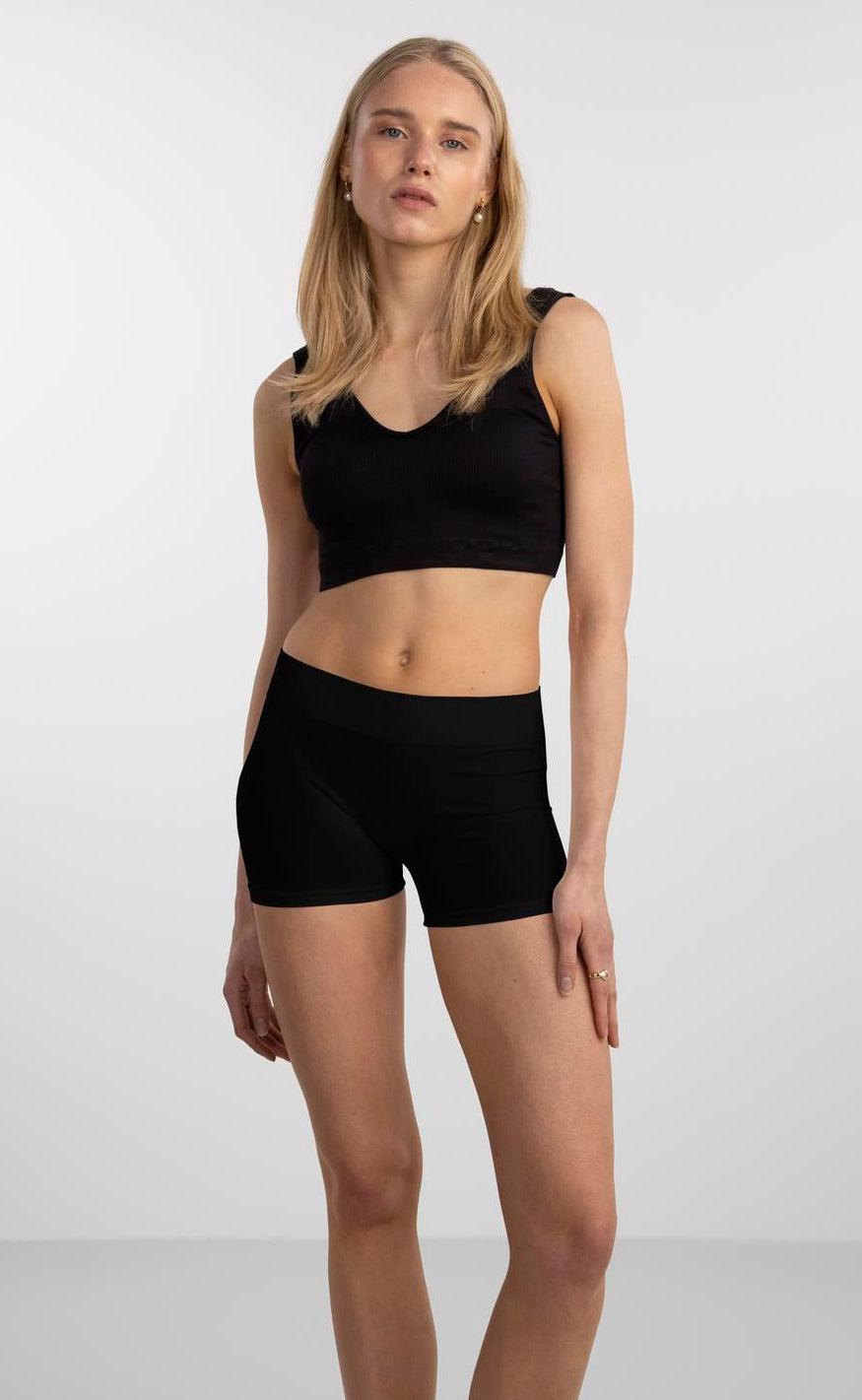 Pieces Shorts - London Mini - Black