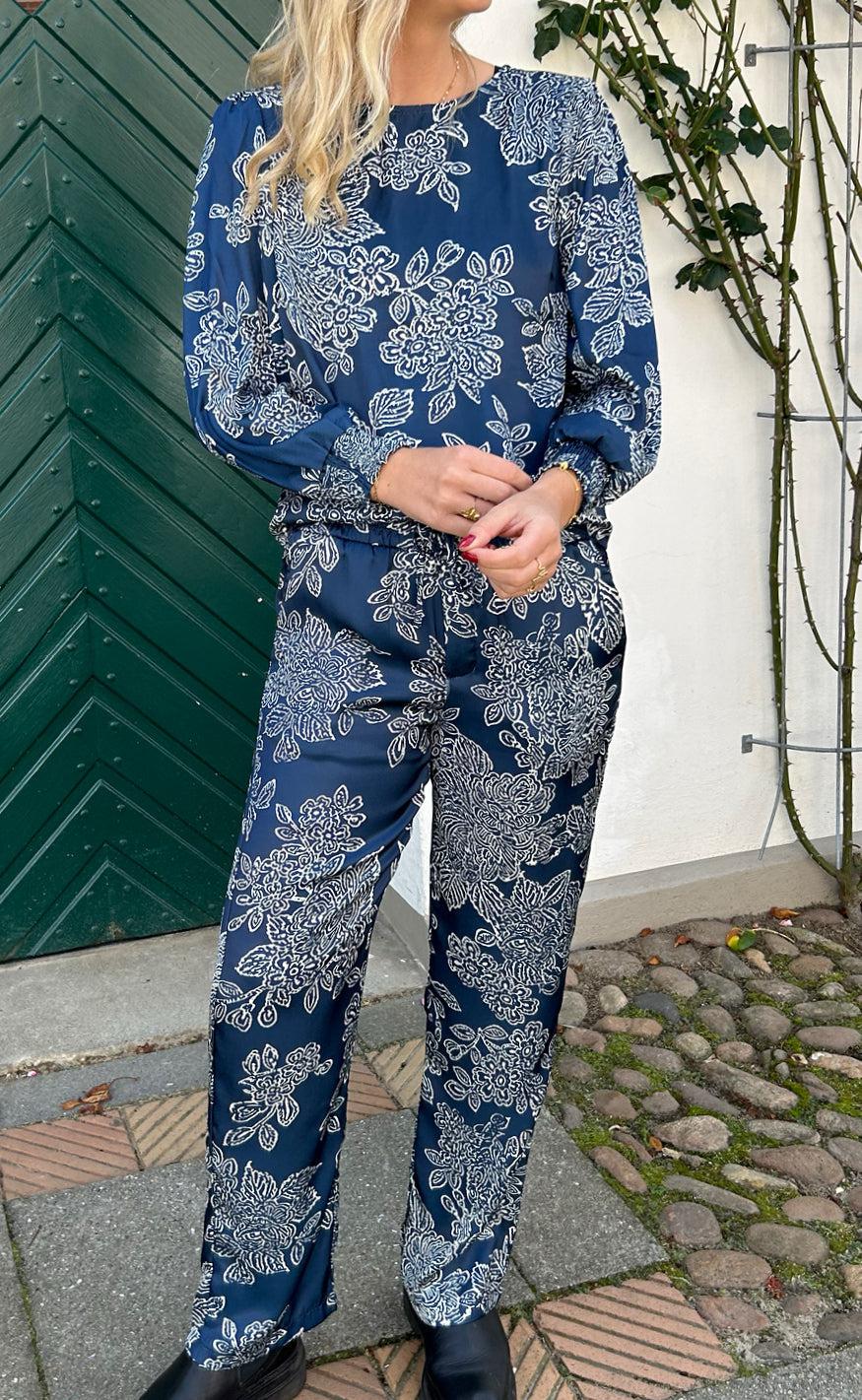 Say INA Copenhagen Bukser - Ida - Navy Blue Flower