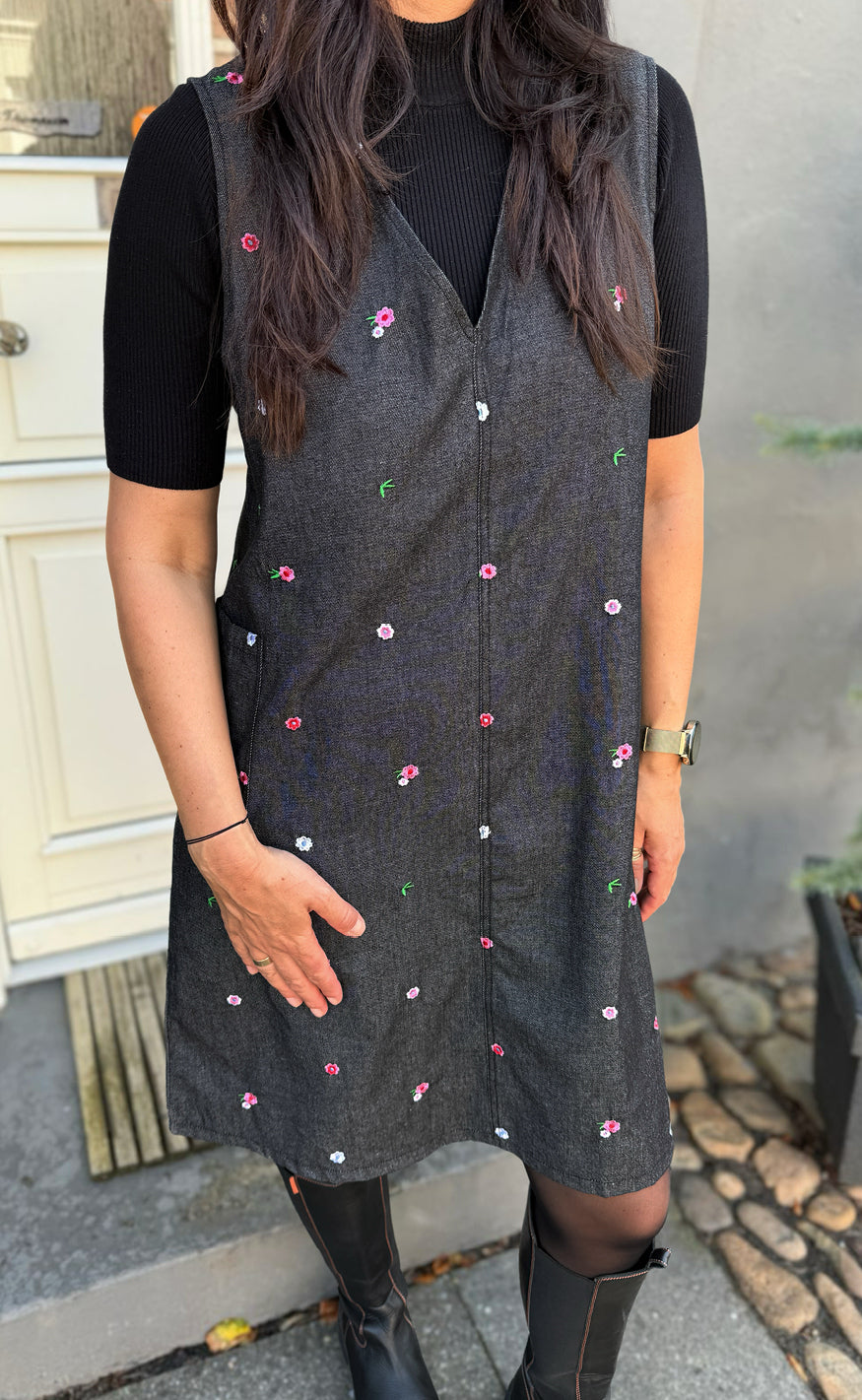 Say INA Copenhagen Kjole - Ania Spencer - Black Denim W. Flowers