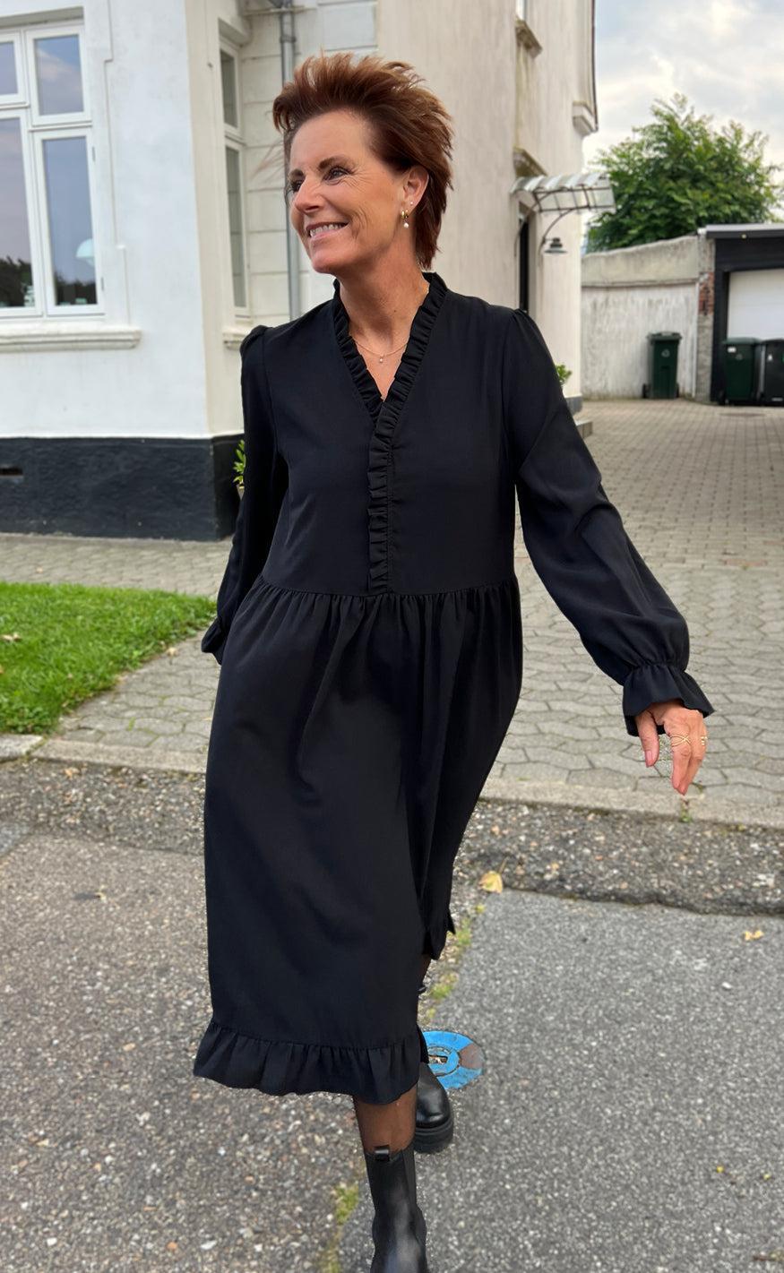 Say INA Copenhagen Kjole - Catja - Black