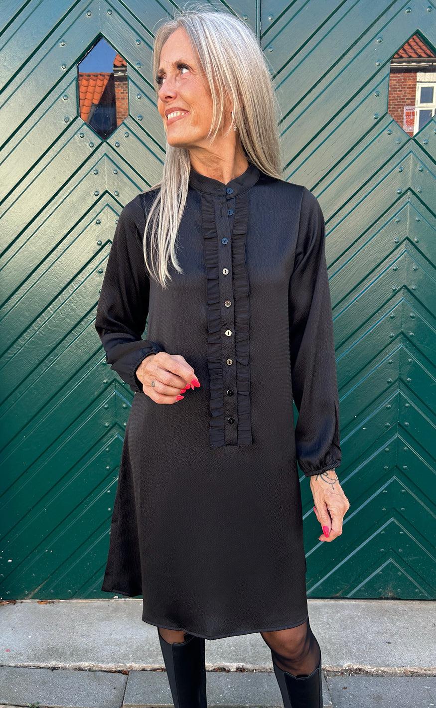 Say INA Copenhagen Kjole - Florina - Shiny Black