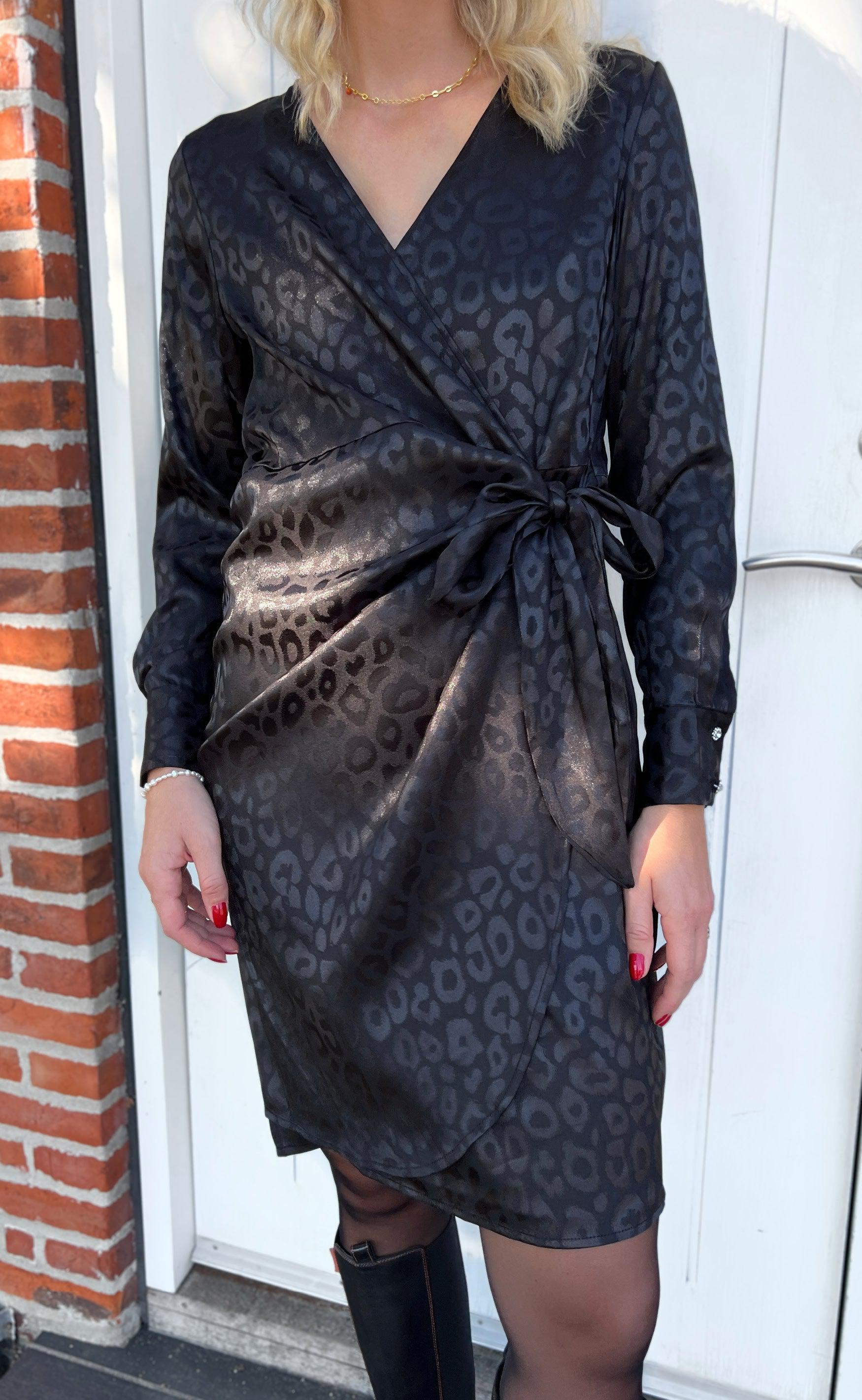 Say INA Copenhagen Kjole - Nynne - Black Leopard