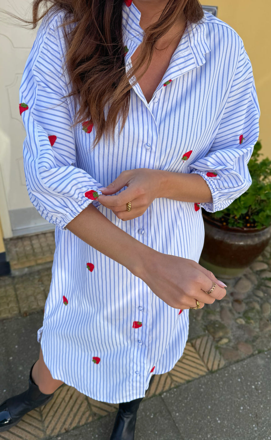 Say INA Copenhagen Kjole - Selma - Blue Striped W. Strawberries