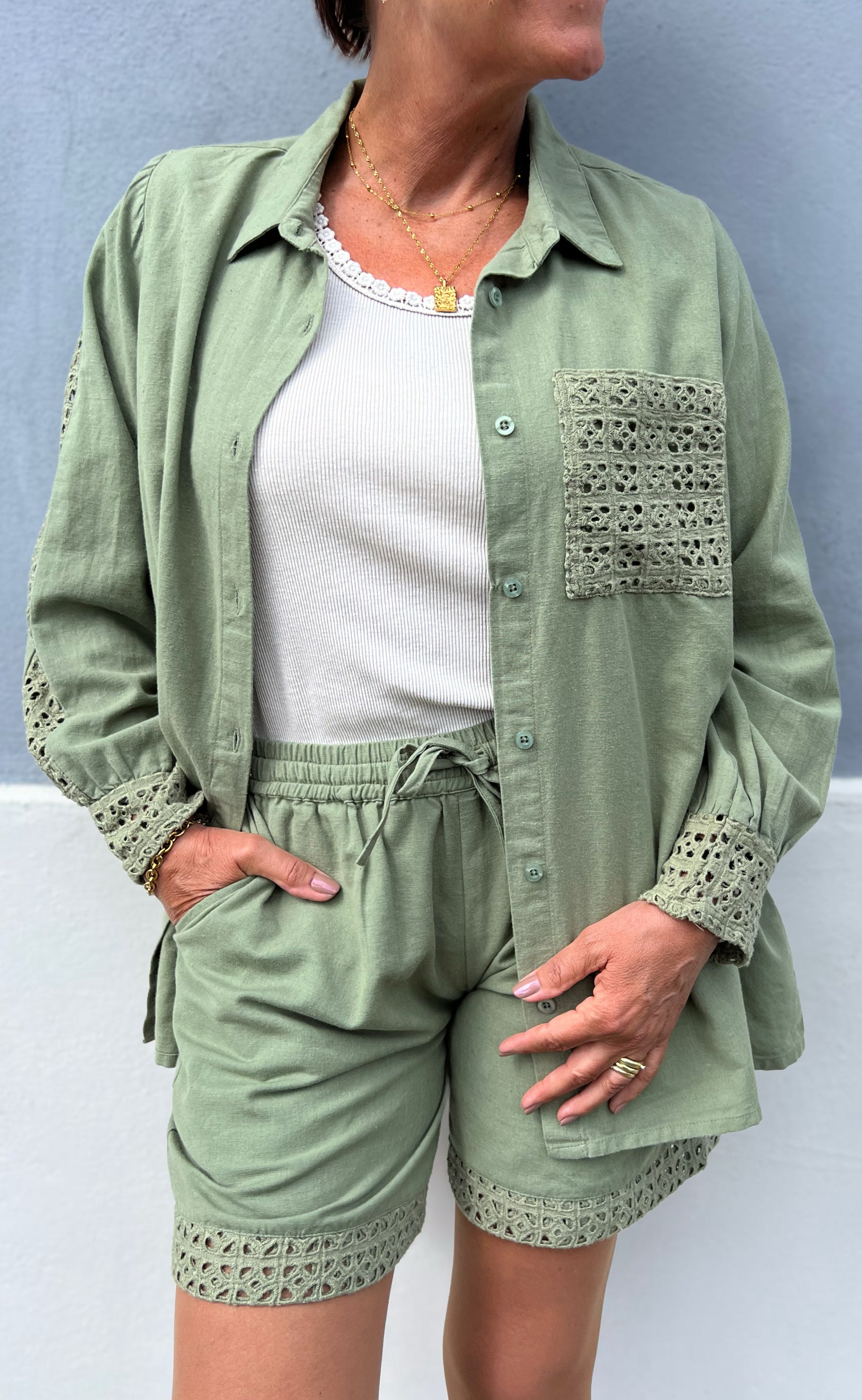 Say INA Copenhagen Shorts - Sandy Linen - Army Green