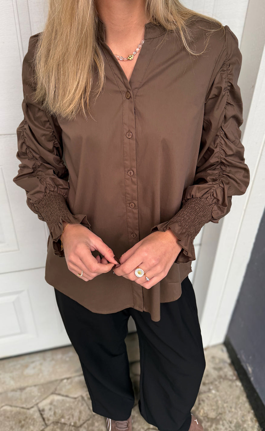 Say INA Copenhagen Skjorte - Rina Ruffle - Dark Brown